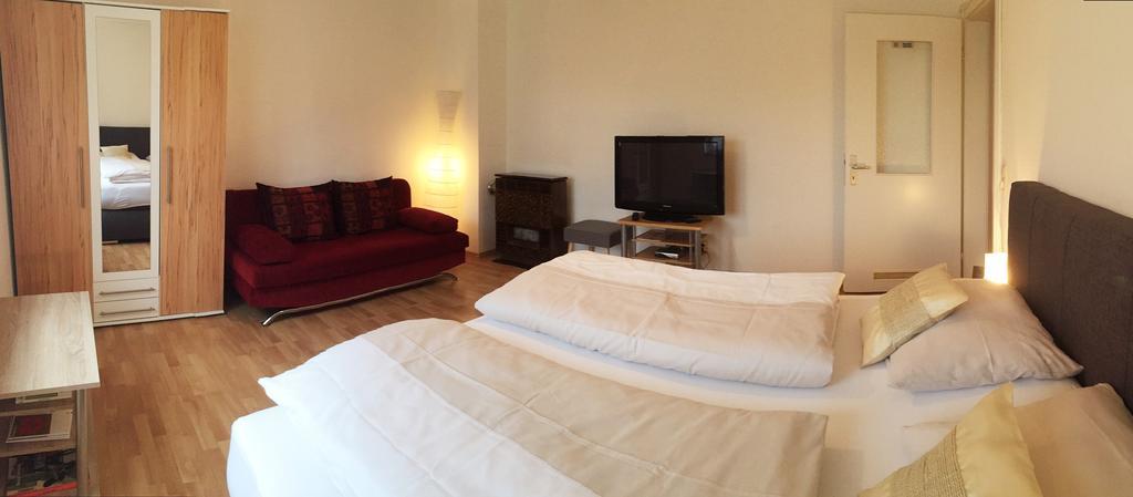 Ferienwohnung Grimmer 莱茵河畔威尔 外观 照片